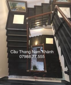 Mẫu cầu thang sắt tay vịn nhựa