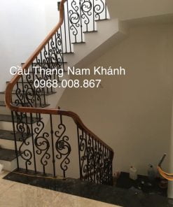 mẫu cầu thang sắt nghệ thuật
