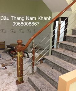 cầu thang inox tay vịn nhựa