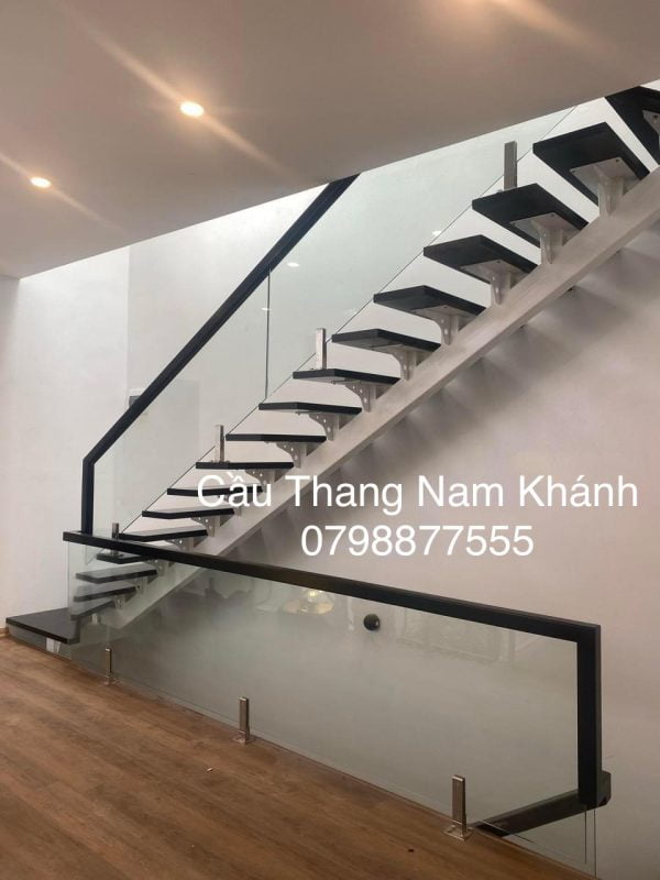 mẫu cầu thang xuong cá