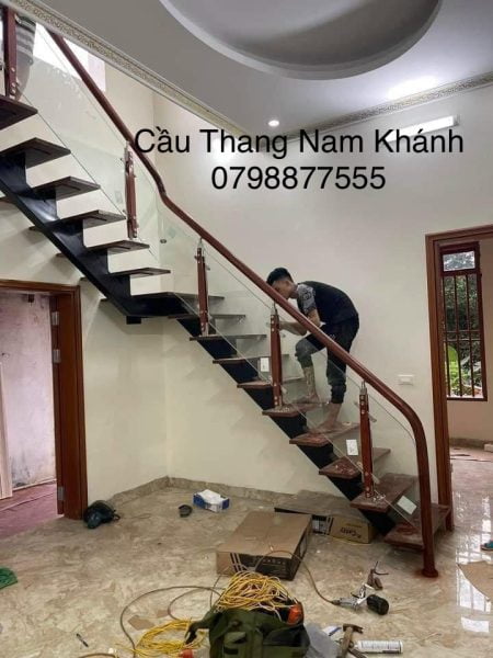 Mẫu cầu thang xương cá đơn
